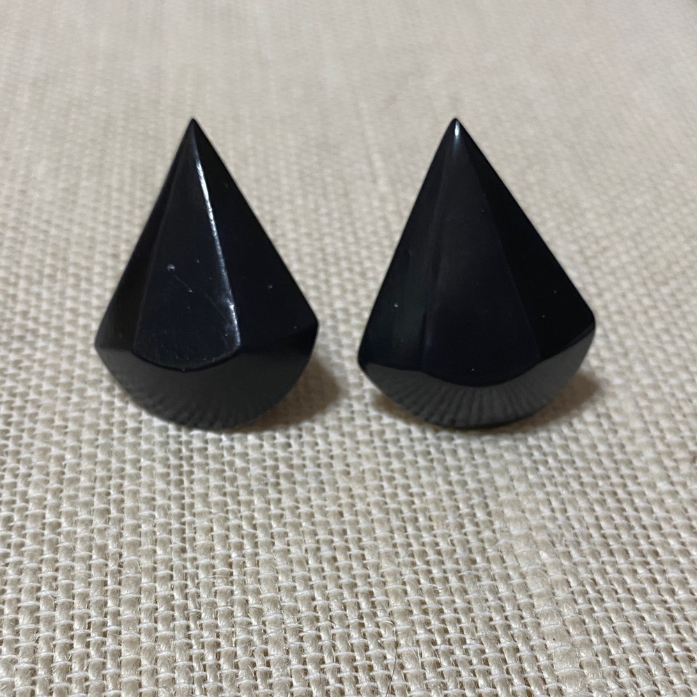 Vintage Black Teardrop clip on Earrings